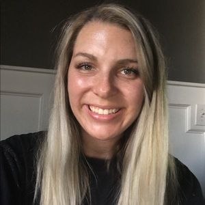 Meet your Posher, Robin